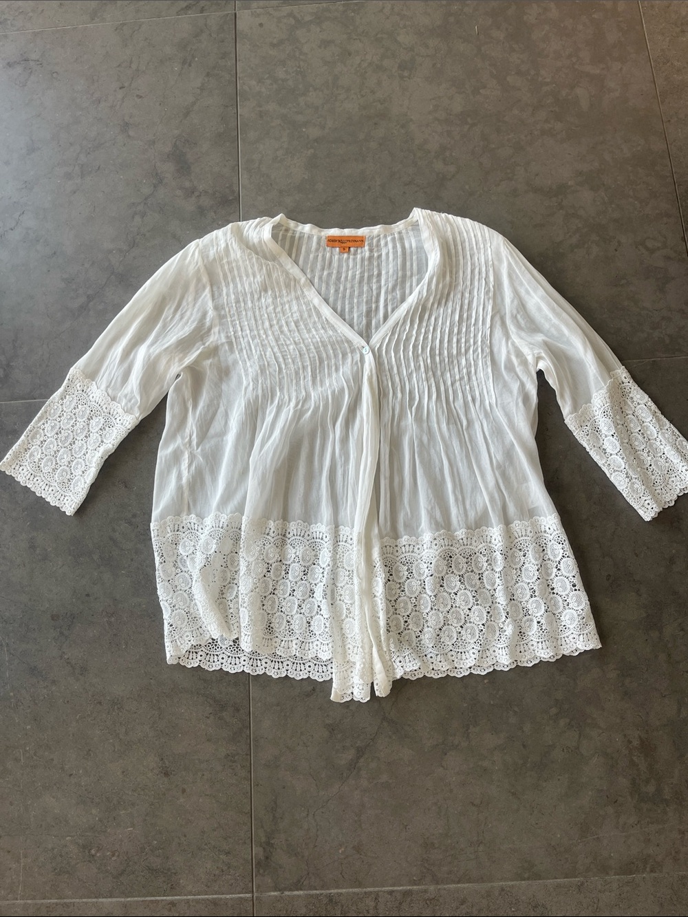 Roberta Freymann White Lace-Trim V-Neck Women’s Top